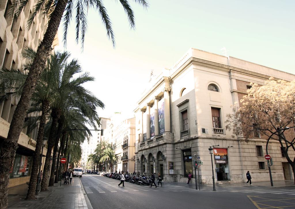 Ferienwohnung Travel Habitat Ayuntamiento Valencia Exterior foto